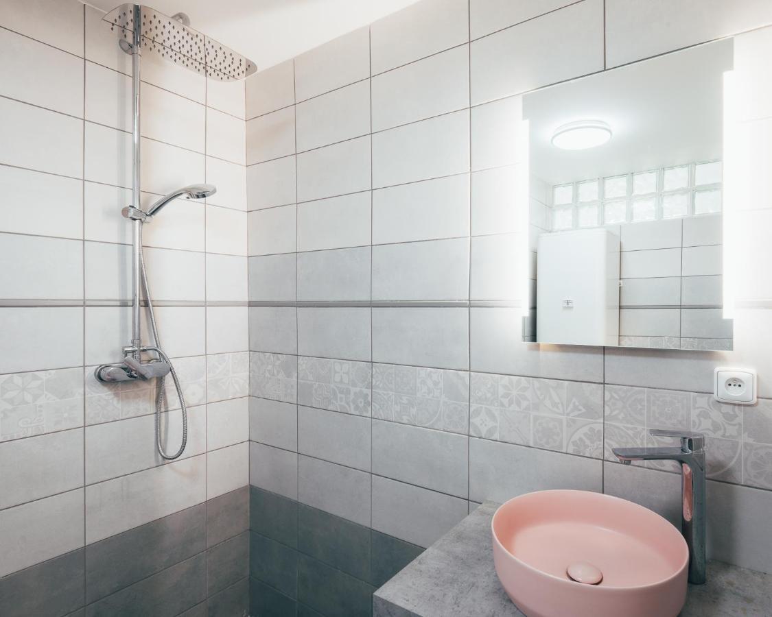 Nová Pec Apartmany Pekna 10 מראה חיצוני תמונה